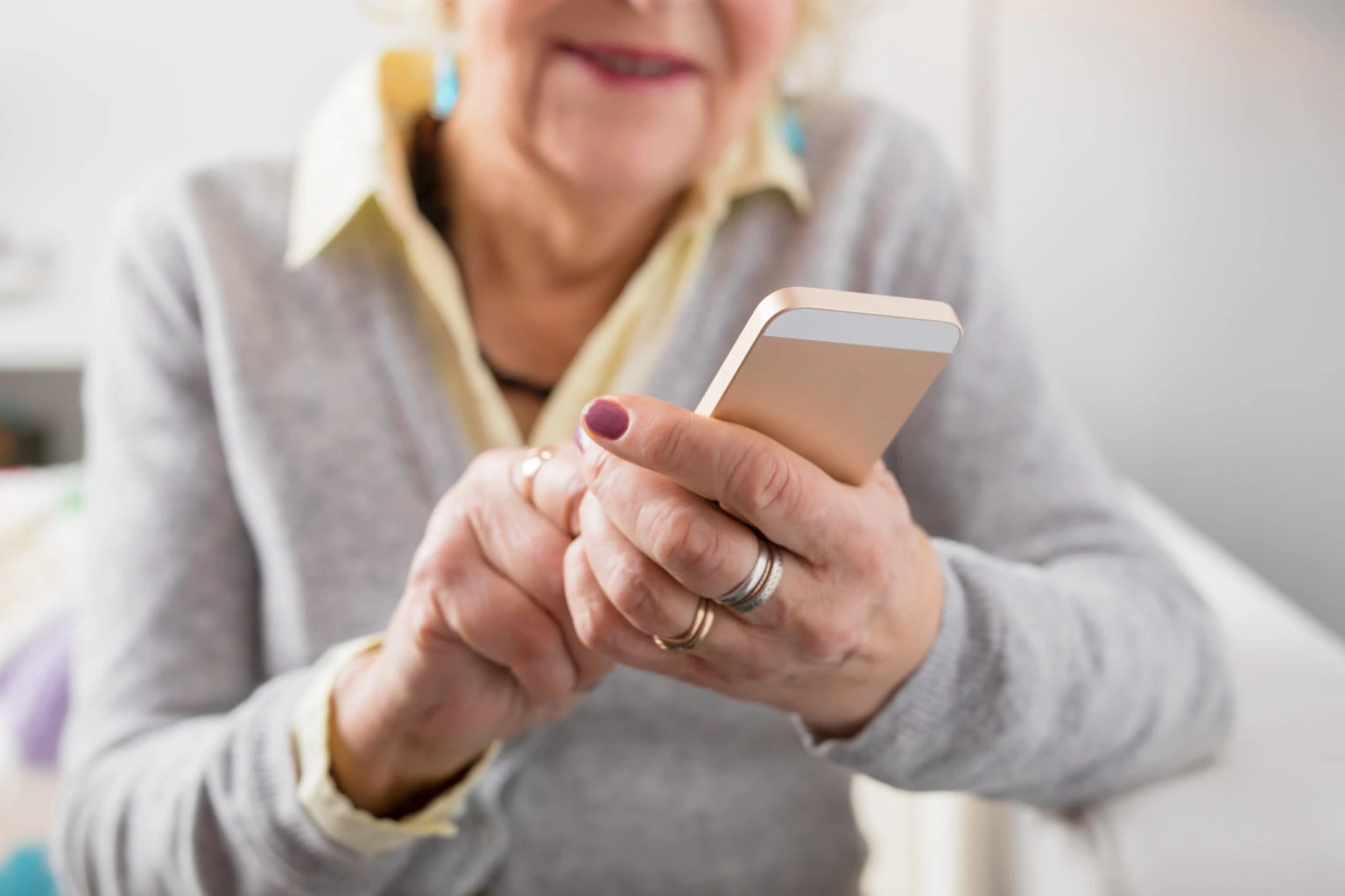 smart-hearing-aids-img1